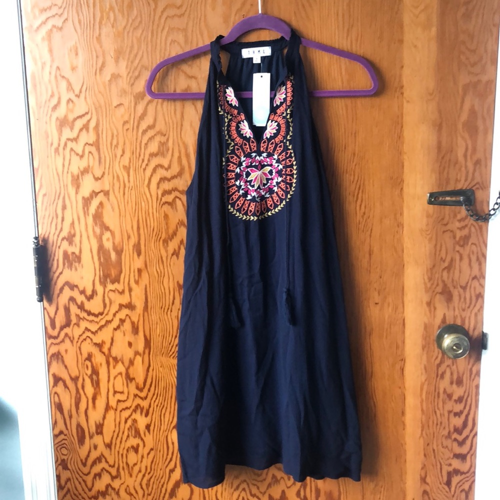 ✨NWT✨ THML • Embroidered Dress